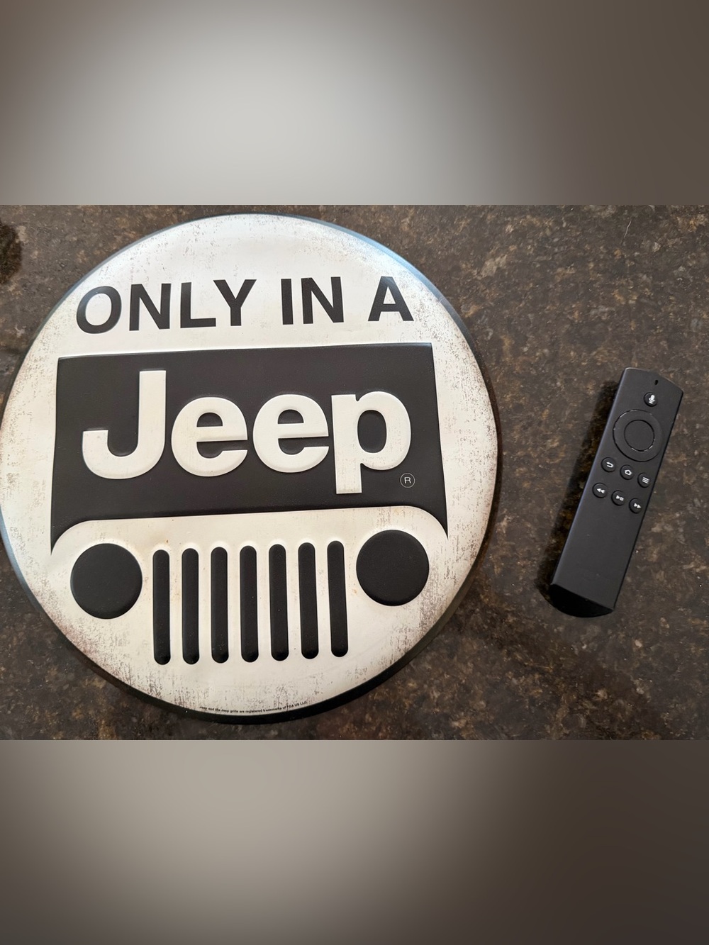 Jeep Black and White Round Metal Wall Sign